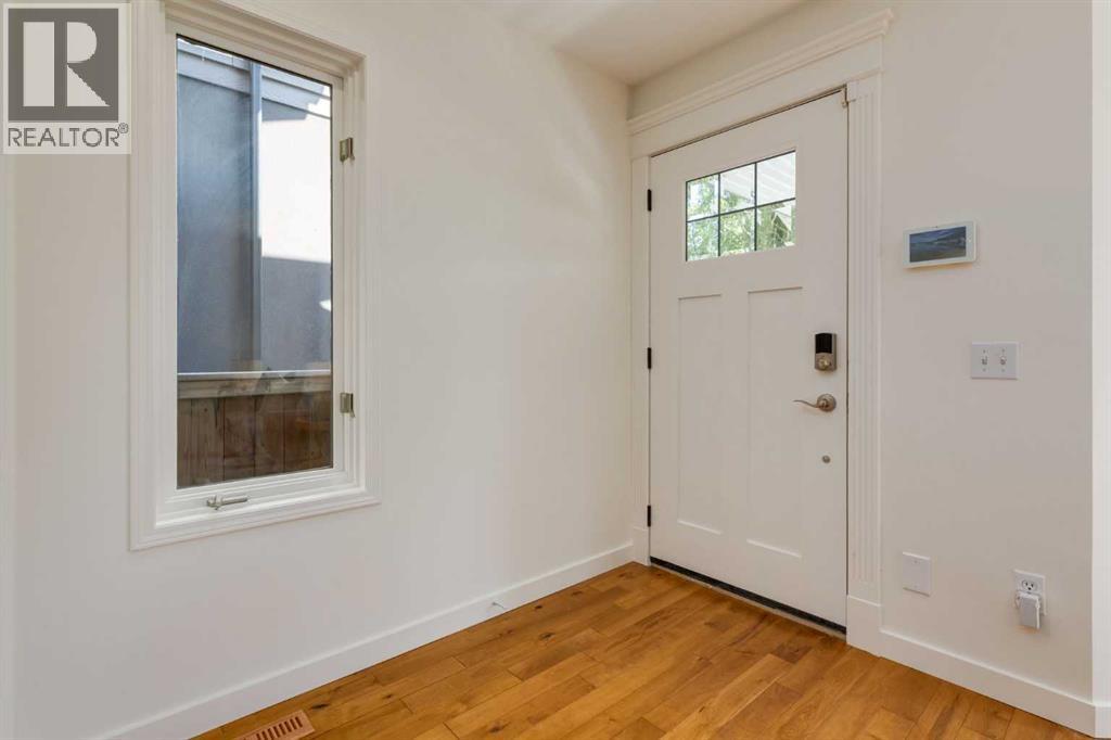 2218 3 Avenue Nw Property Photo 3
