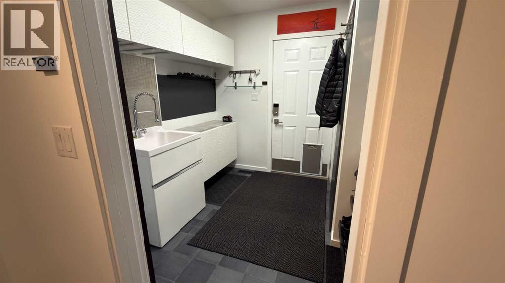 212 Underwood Avenue Property Photo 21