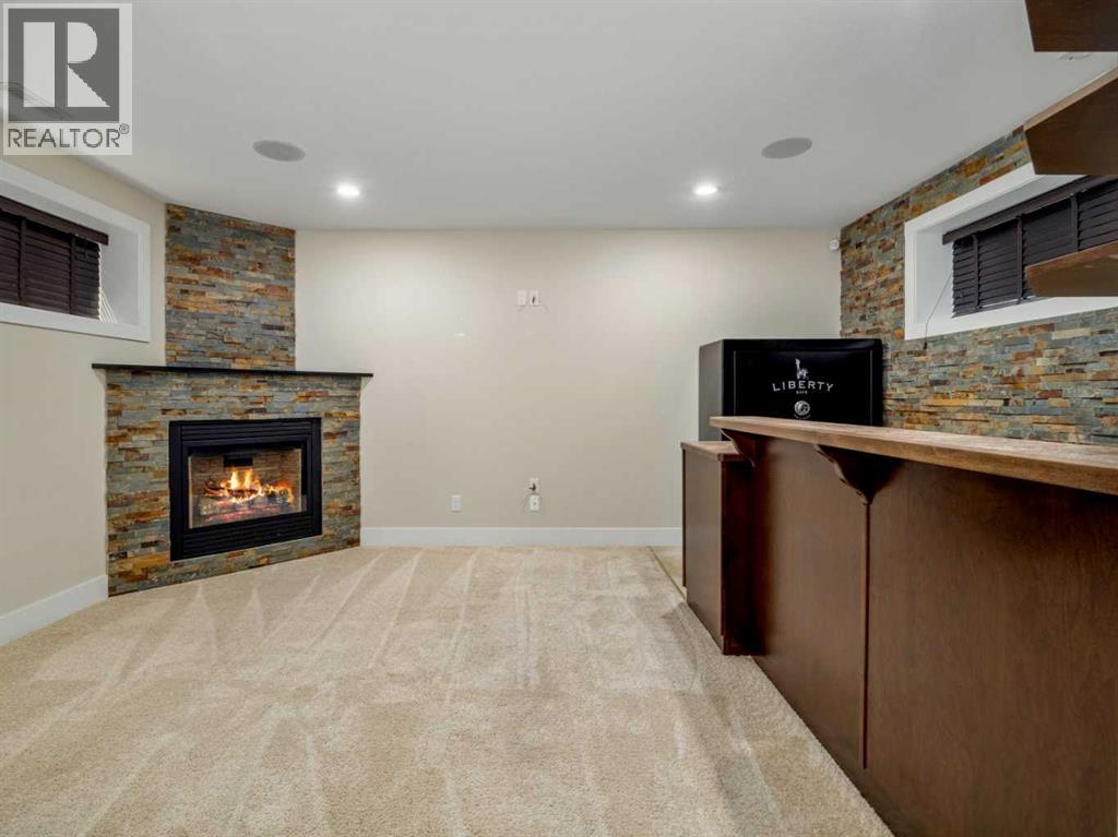 132 14 Street N Property Photo 29