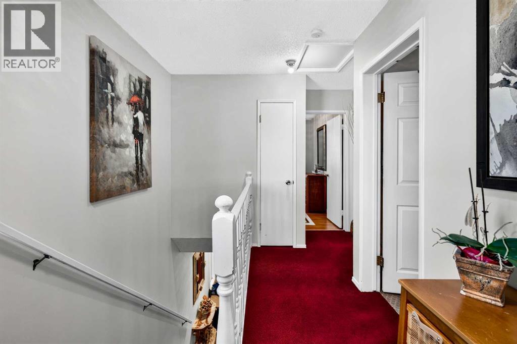 4726 44 Avenue Ne Property Photo 20