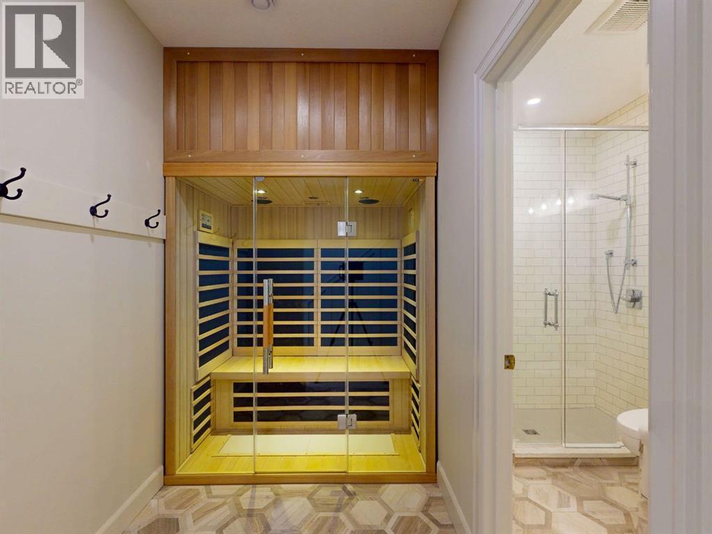 54 Royal Ridge Mount Nw Property Photo 48