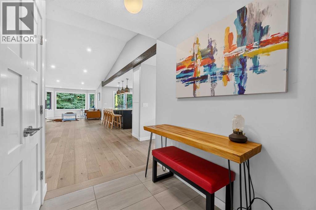 12 Sunset Way Property Photo 3