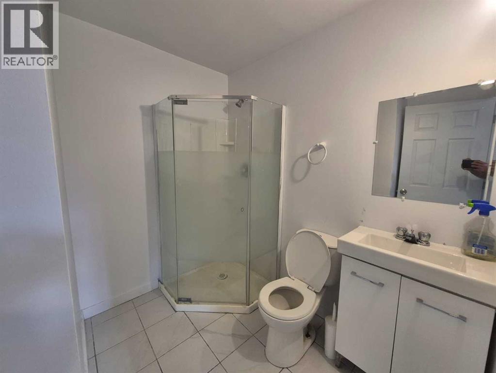 4848 49 Avenue Property Photo 10