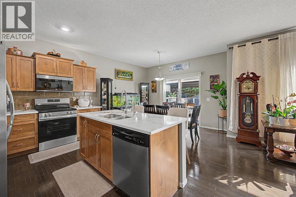 1600 Copperfield Boulevard Se Property Photo 8