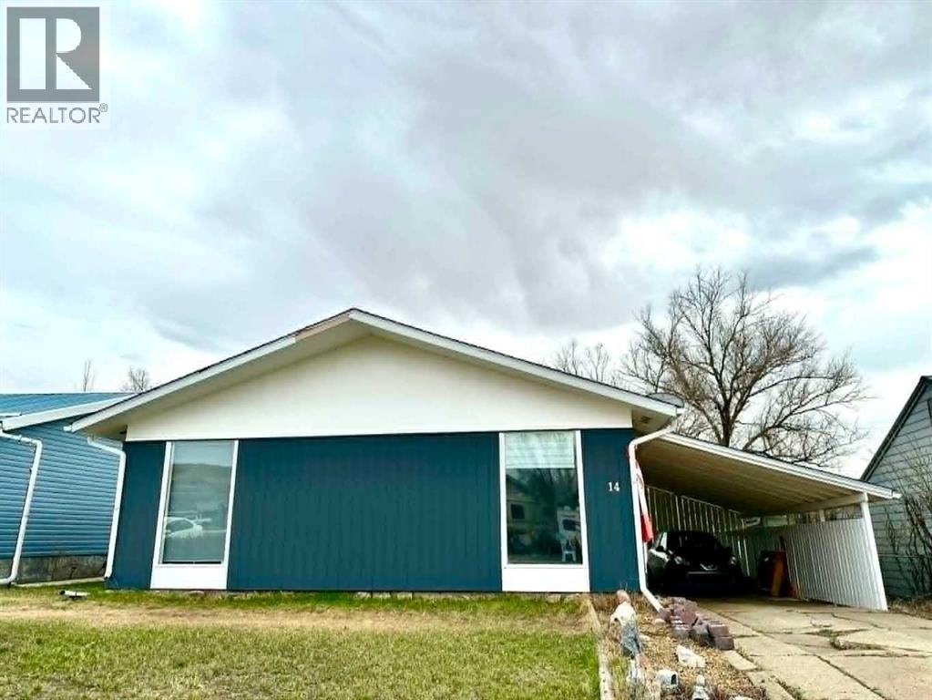 14 Spruce Drive Property Photo 1