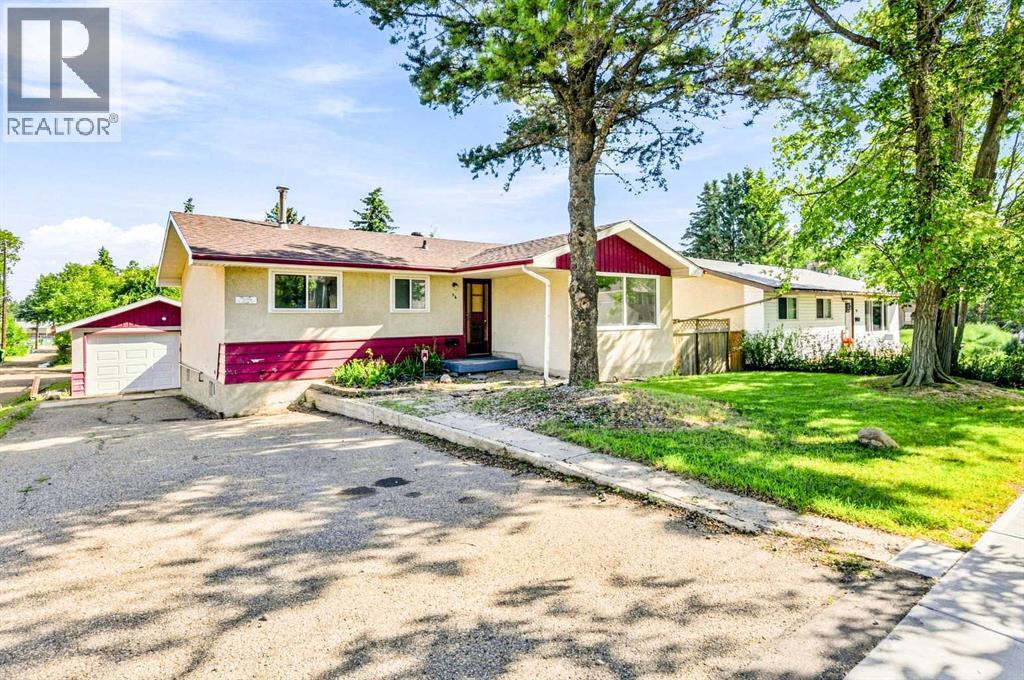 36 Grandview Crescent Property Photo 1