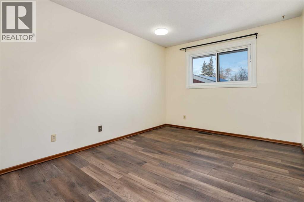 36 Grandview Crescent Property Photo 13