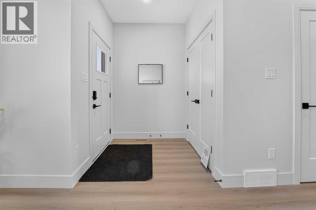 2603 16 Avenue Property Photo 4