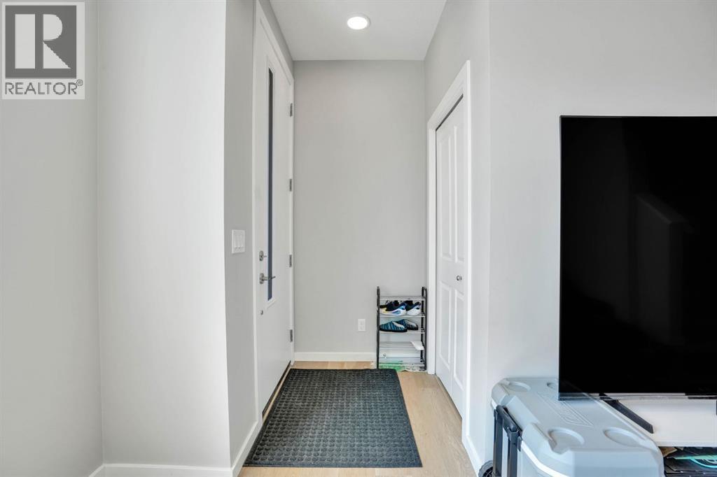 152 Belmont Way Sw Property Photo 4