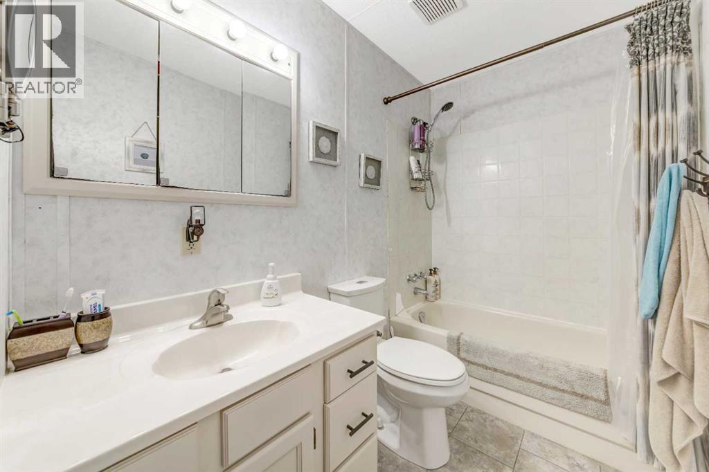 525 + 521 Graeme Road Property Photo 26