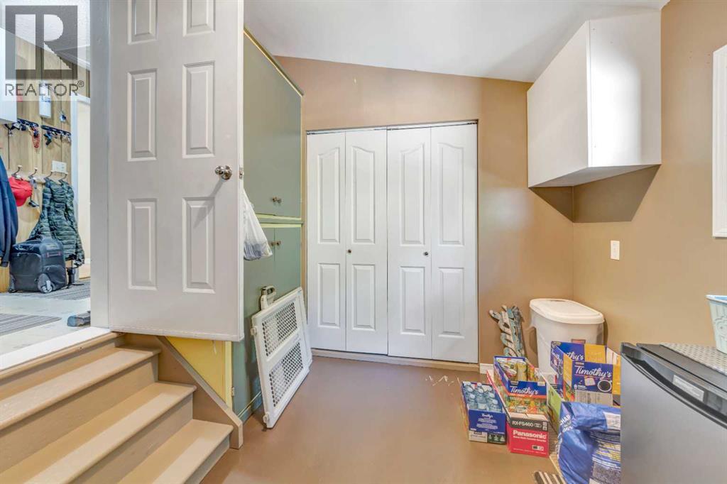 525 + 521 Graeme Road Property Photo 34