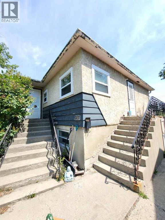 2522 17 Street Se Property Photo 1