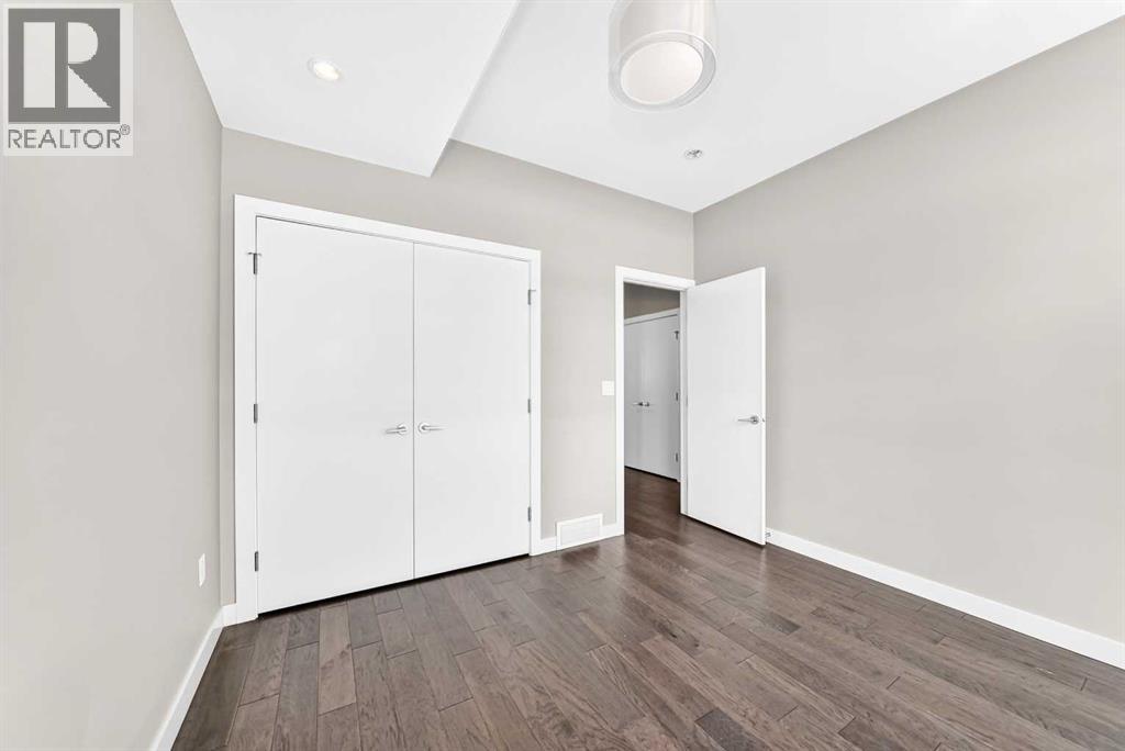 1317 20 Avenue Nw Property Photo 16