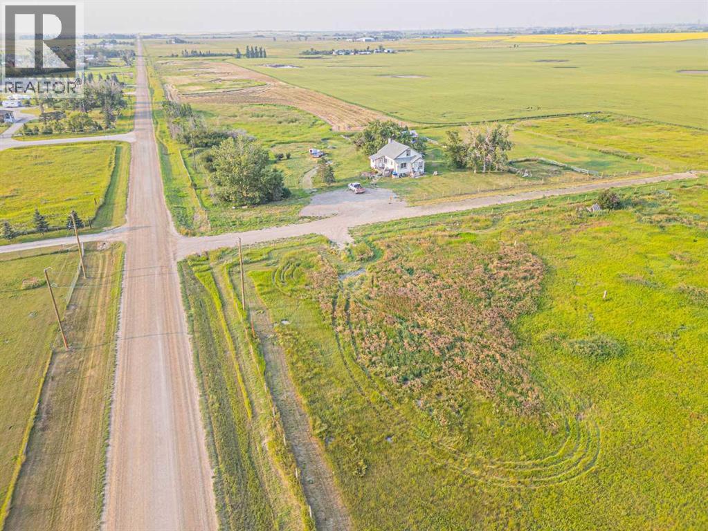 235016 Range 275 Road Property Photo 5