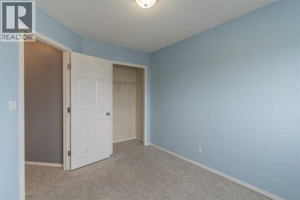 57 Royal Birch Crescent Nw Property Photo 20