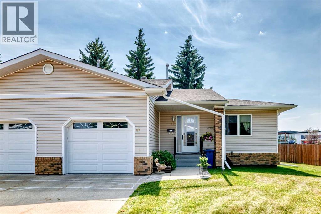2821 Botterill Crescent Property Photo 1