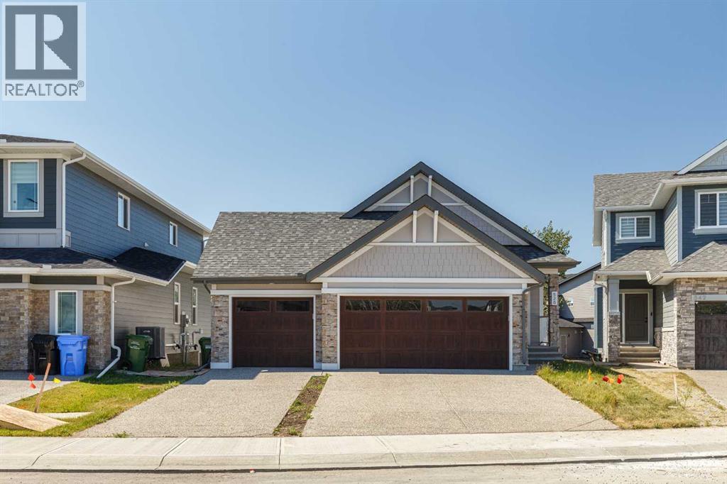528 Legacy Woods Circle Se Property Photo 1