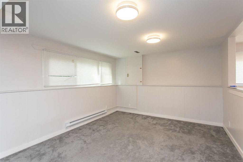 12 Valley Crescent Property Photo 13