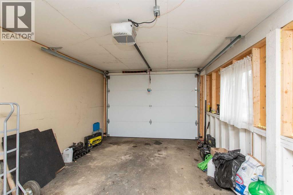 12 Valley Crescent Property Photo 20