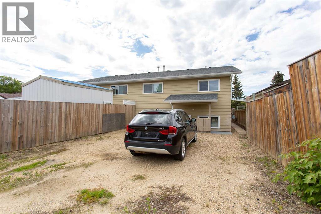 12 Valley Crescent Property Photo 23