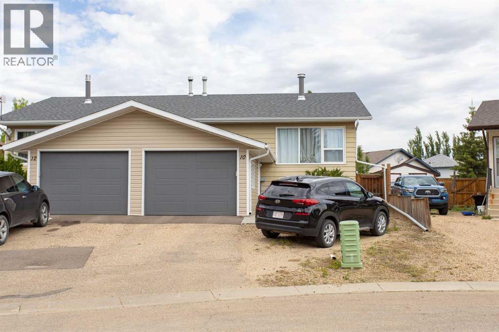 10 Valley Crescent Property Photo 1