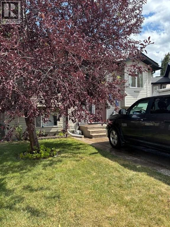 555 Blackfoot Manor W Property Photo 1