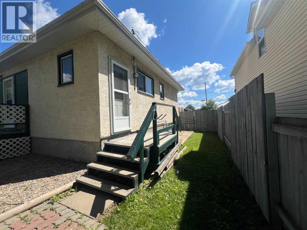5127 6 Avenue Property Photo 8