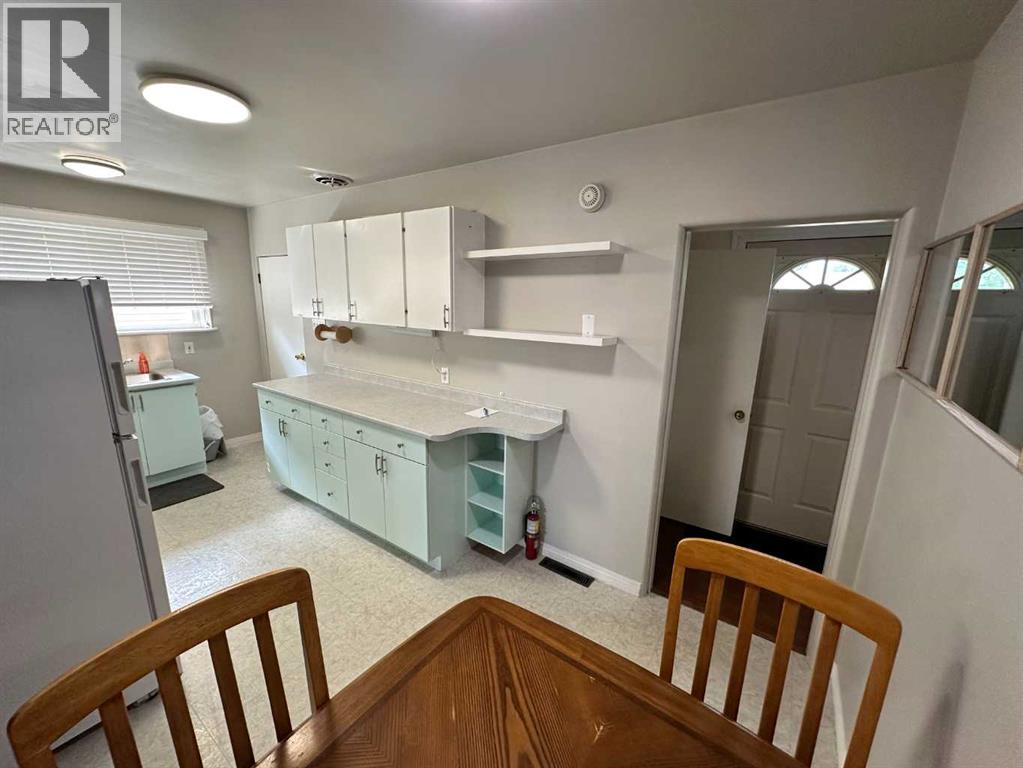 5127 6 Avenue Property Photo 17
