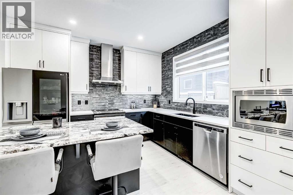 184 Rowmont Boulevard Nw Property Photo 17