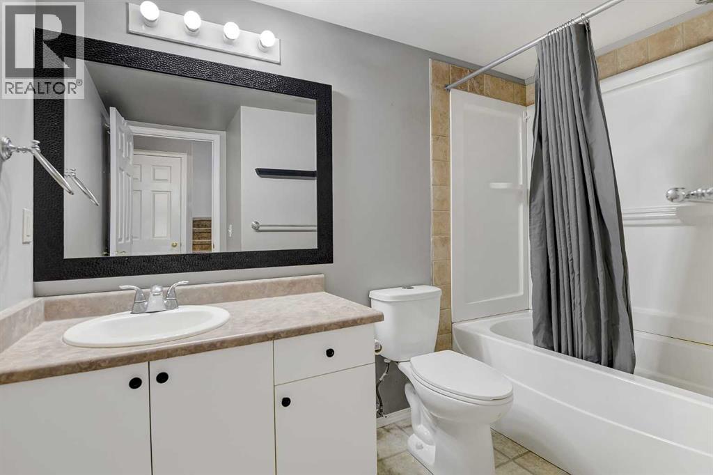 7209 105 Street Property Photo 13