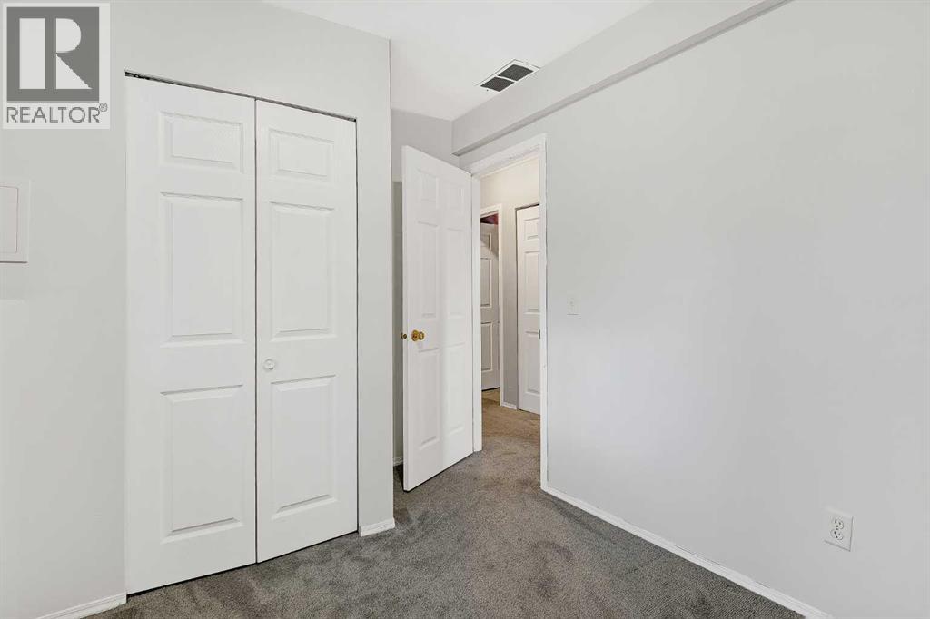 7209 105 Street Property Photo 18