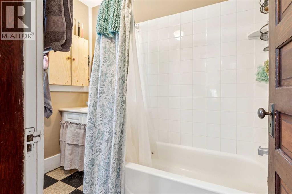 831 4a Street Ne Property Photo 26