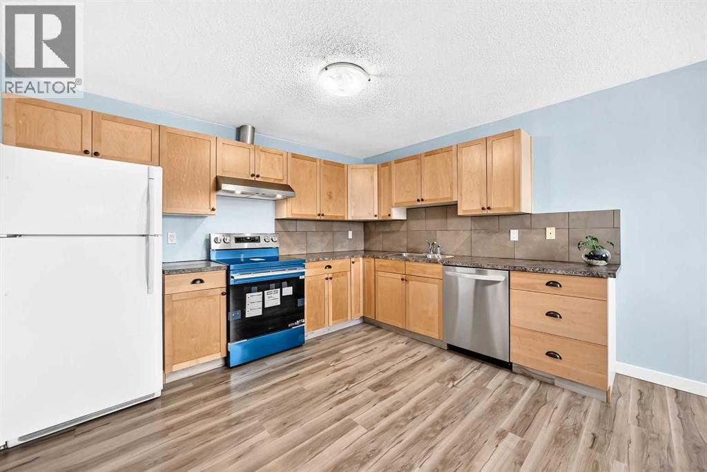 32 Macewan Park Link Nw Property Photo 5
