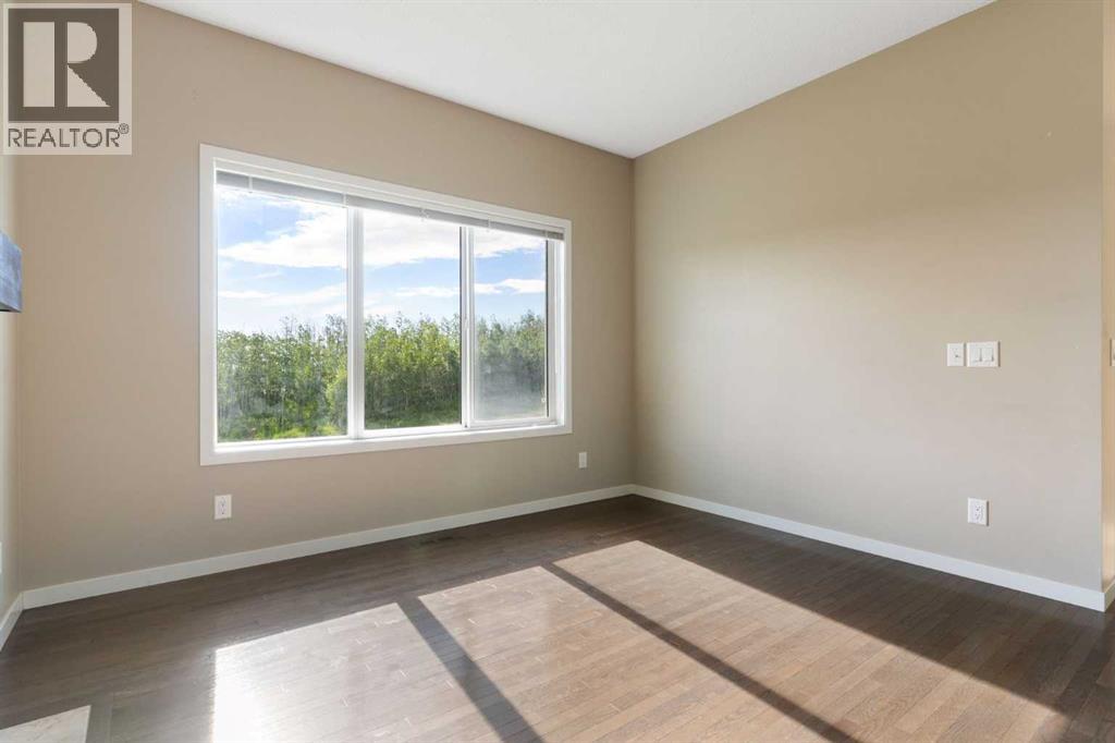 638 River Heights Crescent Property Photo 22