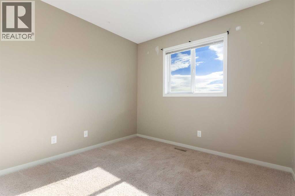 638 River Heights Crescent Property Photo 26