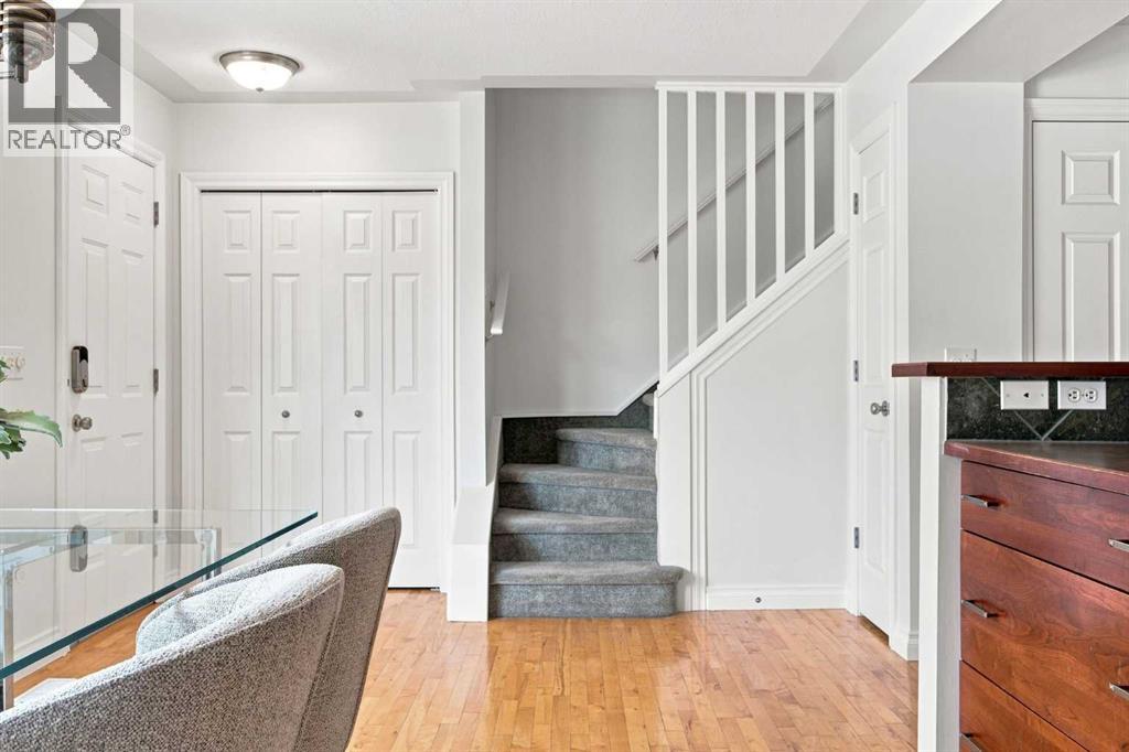 172 Somme Manor Sw Property Photo 12