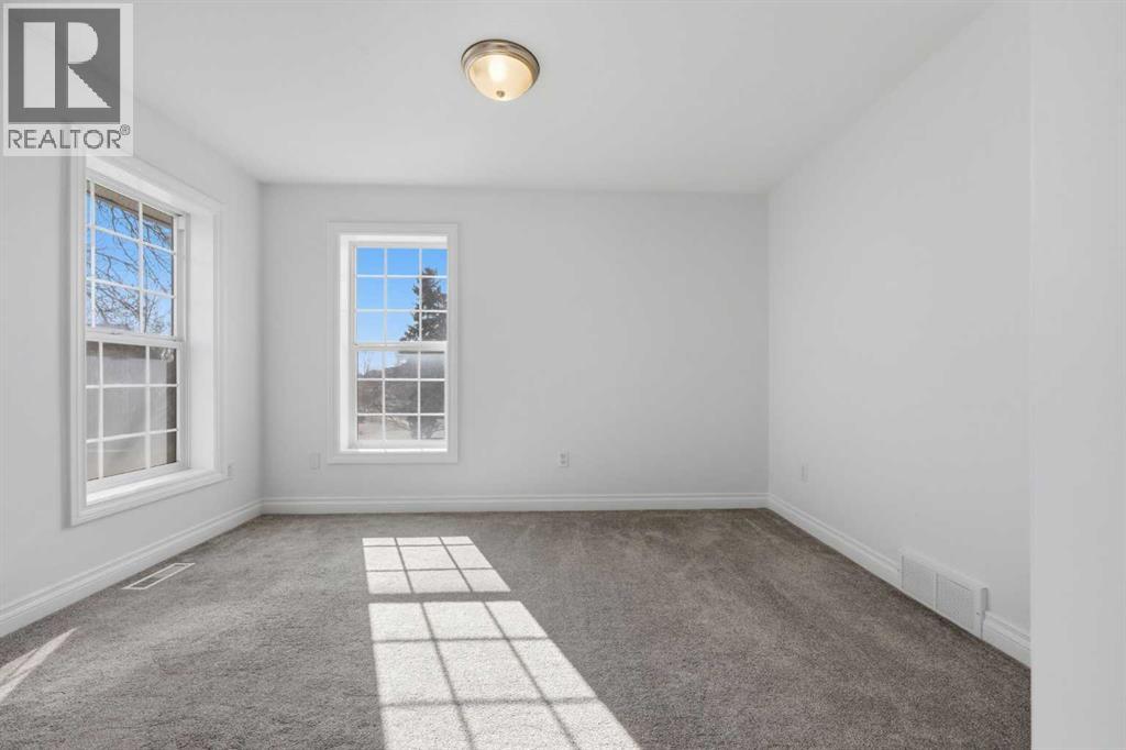 172 Somme Manor Sw Property Photo 25