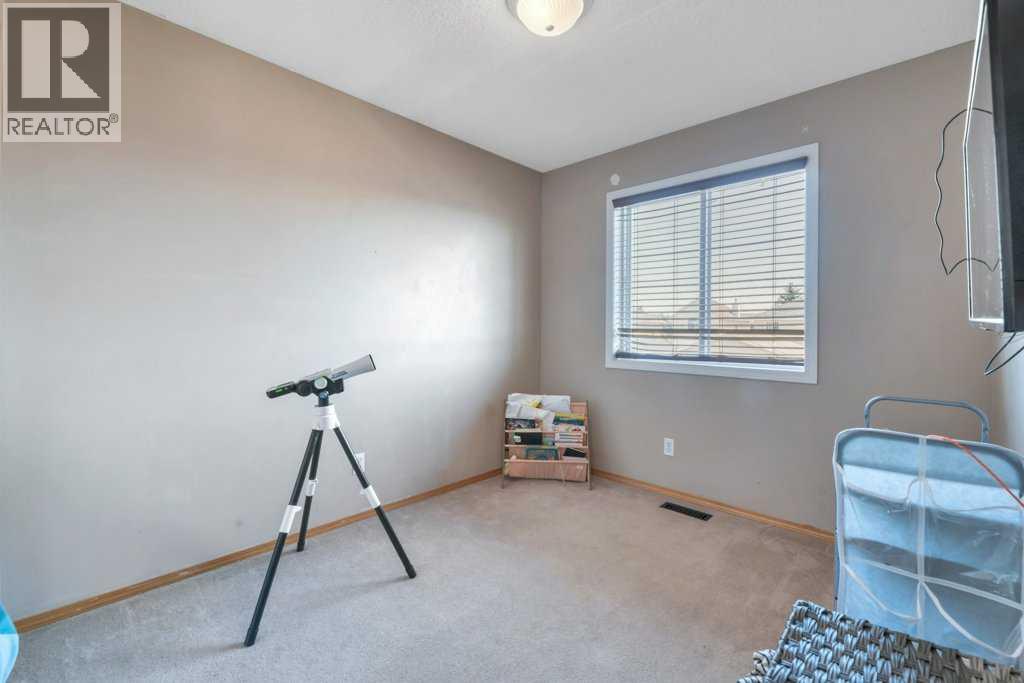 118 Tarington Close Ne Property Photo 33