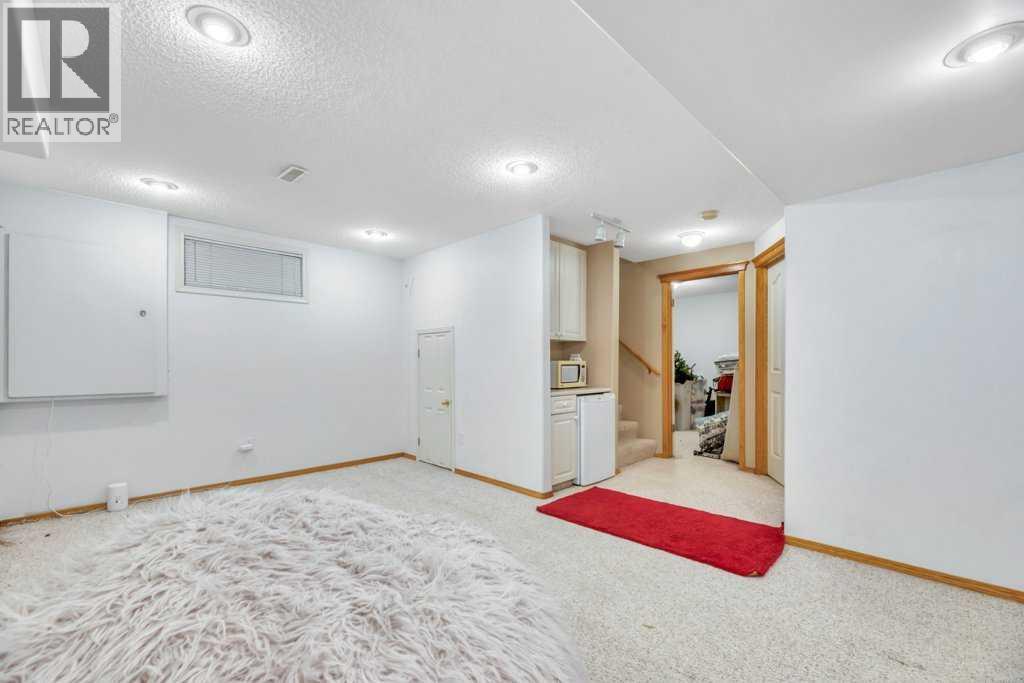 118 Tarington Close Ne Property Photo 36