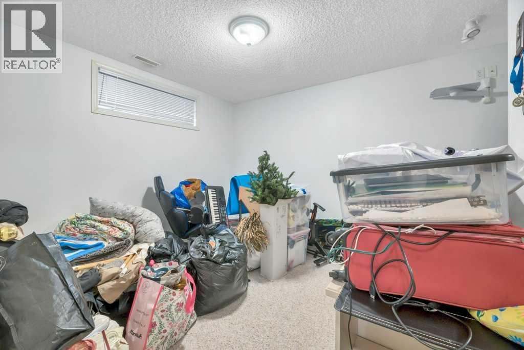 118 Tarington Close Ne Property Photo 38
