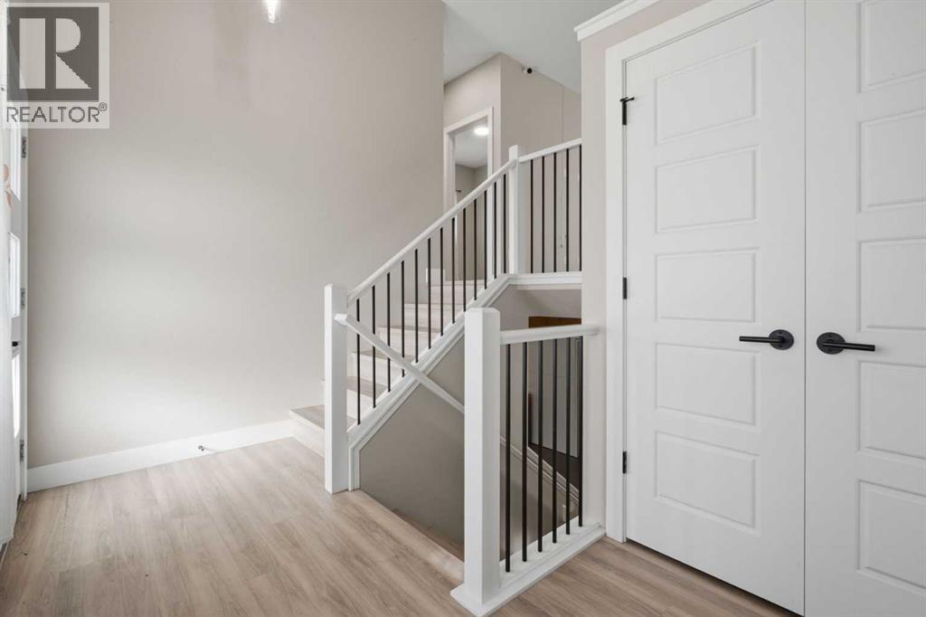 11 Ian Way Property Photo 7