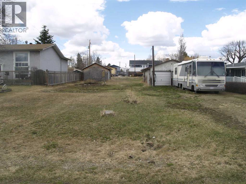 4912 47 Street Photo de la propriété 1