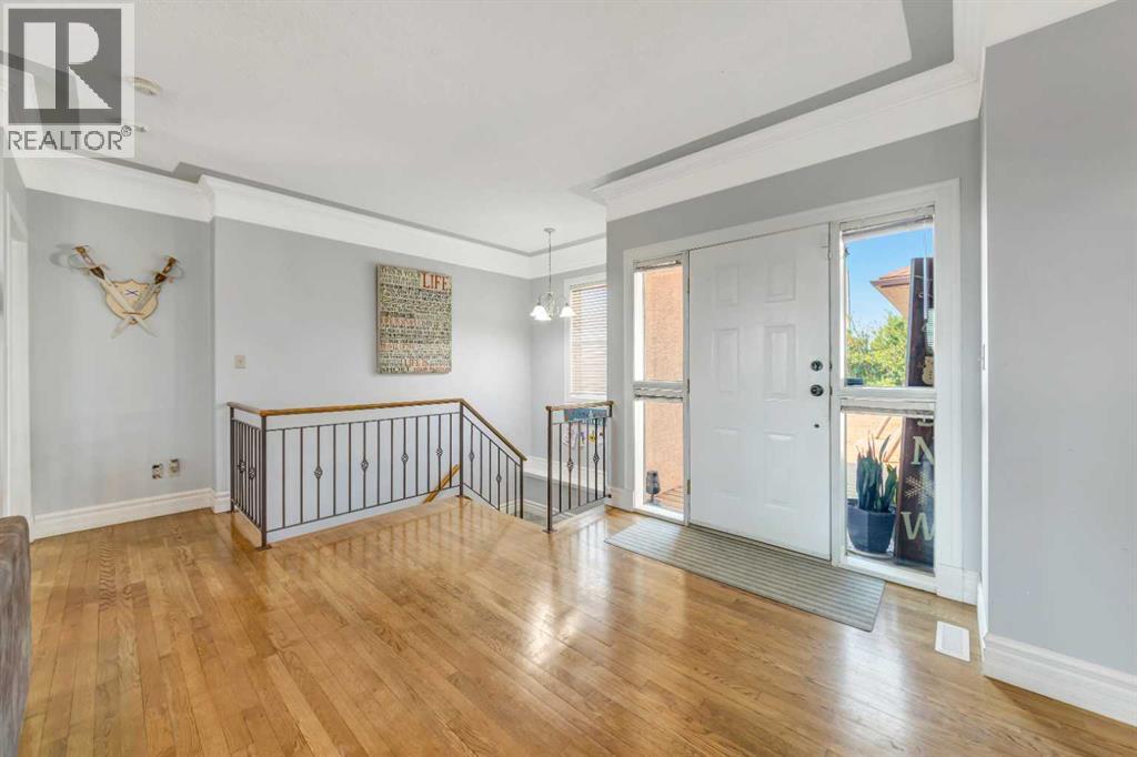 407 1 Avenue Nw Property Photo 5