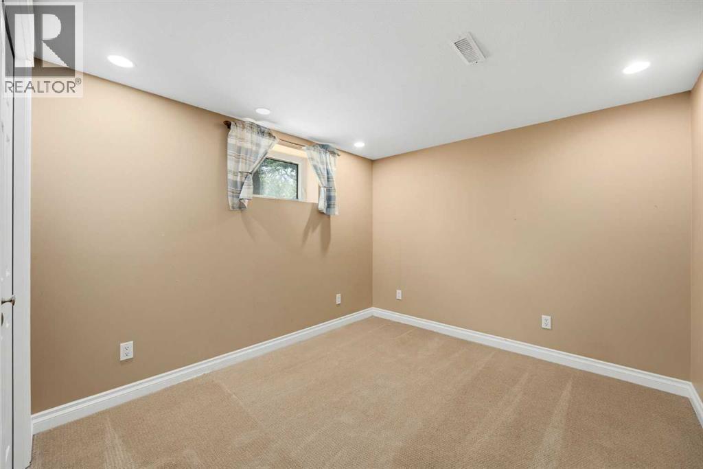 274 Range Road Property Photo 24