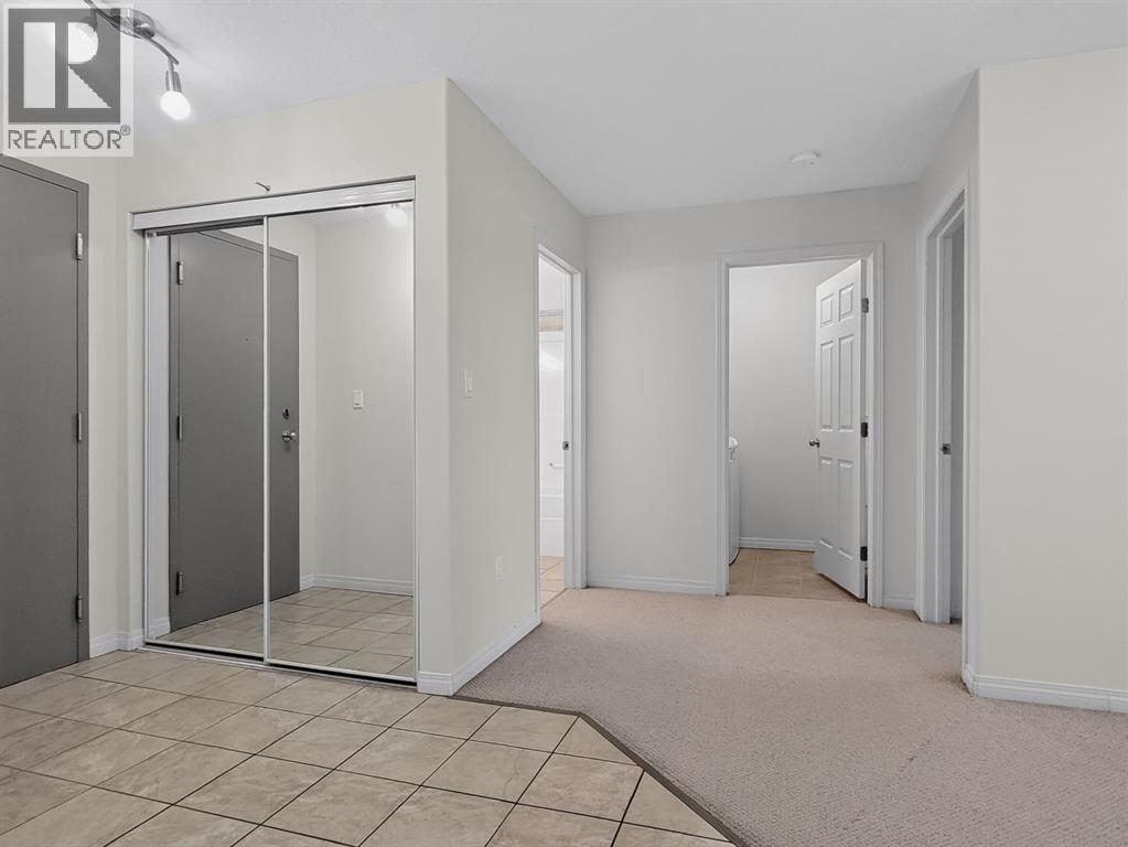 9810 96 Street Property Photo 11
