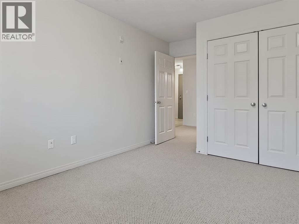 9810 96 Street Property Photo 13
