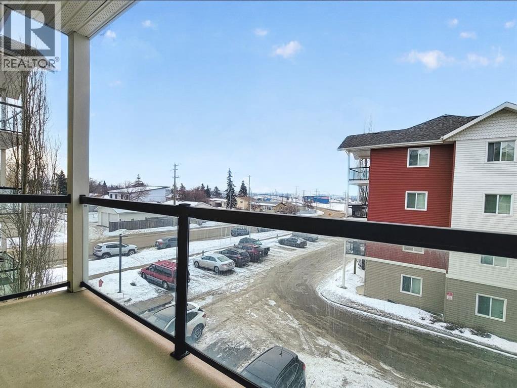 9810 96 Street Property Photo 20