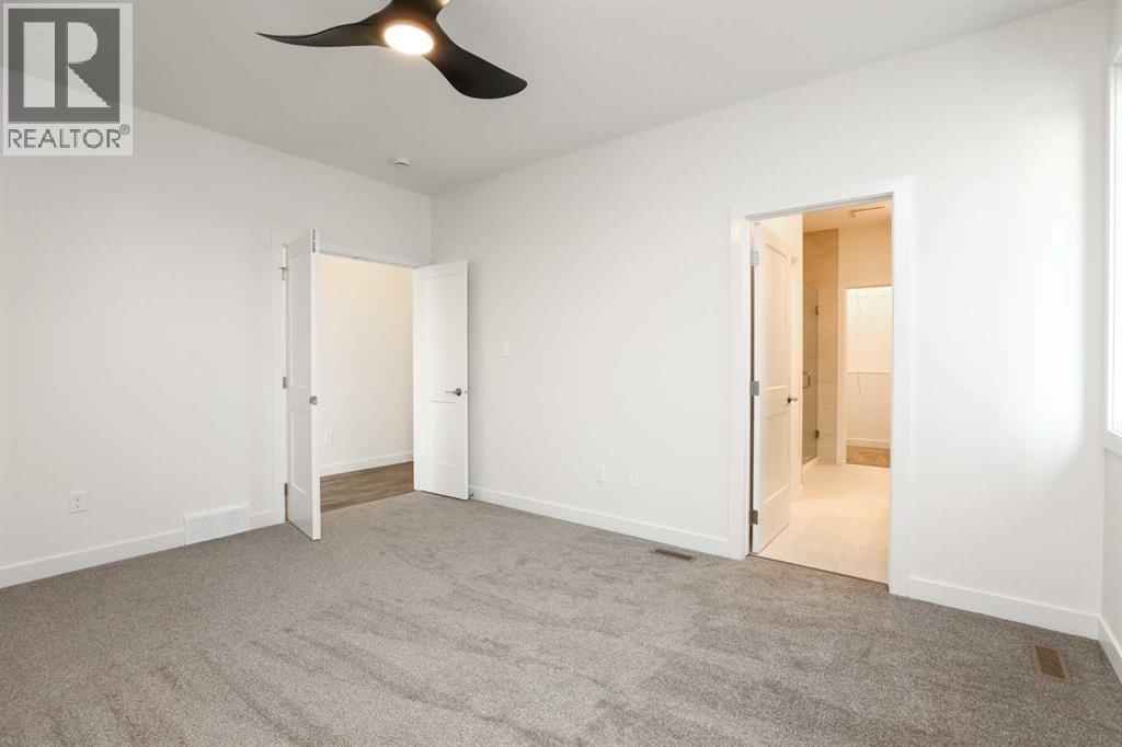 562 Malahat Green W Property Photo 20