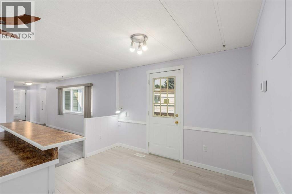 34 Burroughs Place Ne Property Photo 6