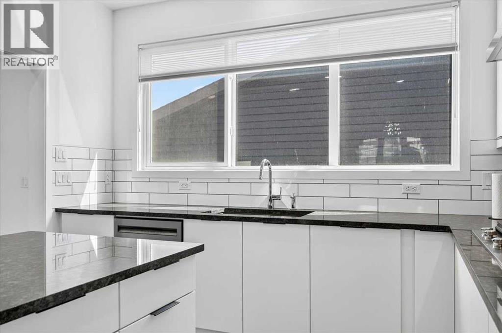 40 Amblefield View Nw Property Photo 7